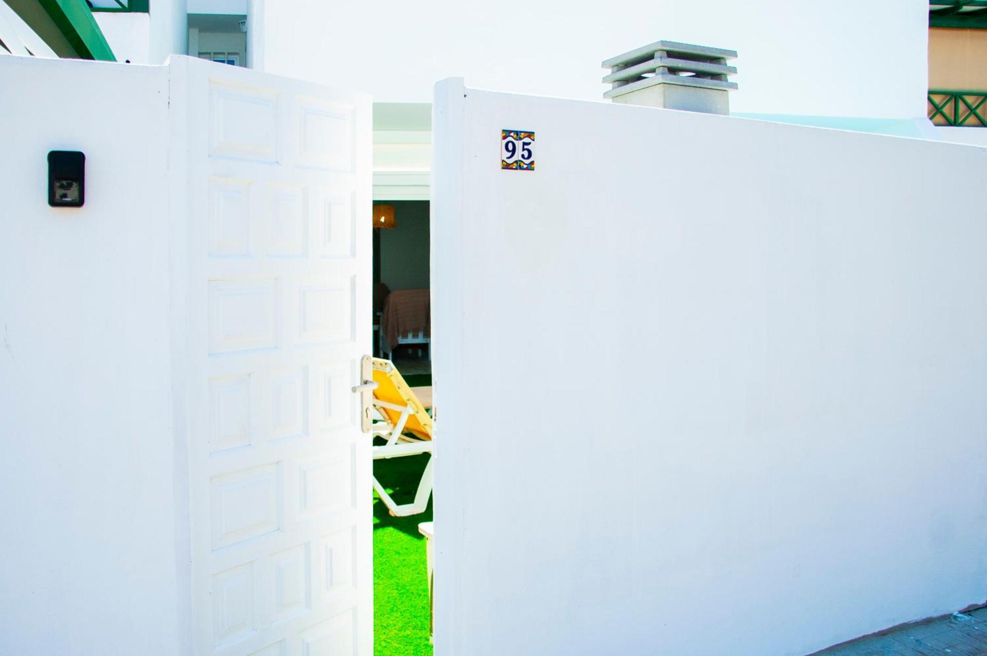 Vibesol Pool Heated House Apartment Playa Honda  Exterior foto